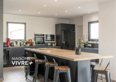 Maison contemporaine à Reyrieux