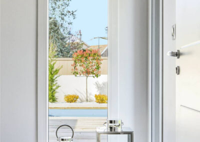 Maison contemporaine toit plat dans l'Ouest Lyonnais