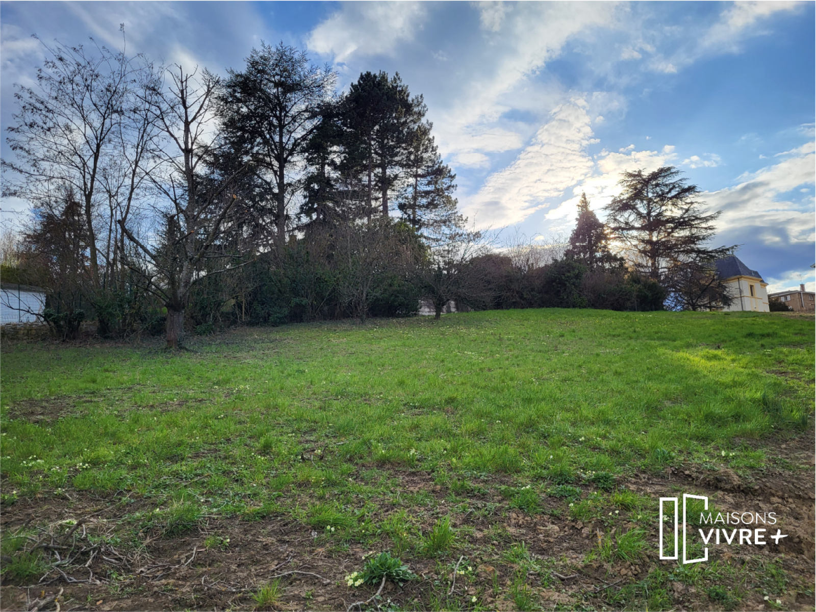 NOUVEAU TERRAIN A SAINT CYR AU MONT D’OR (69450) DE 1230 M² NOUVEAU TERRAIN A SAINT CYR AU MONT D'OR (69450) DE 1230 M²