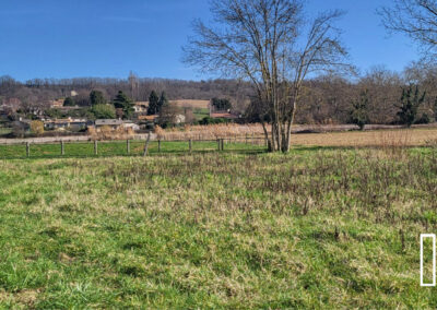 TERRAIN DE 343.81 M² A REYRIEUX POUR VOTRE MAISON SUR MESURE