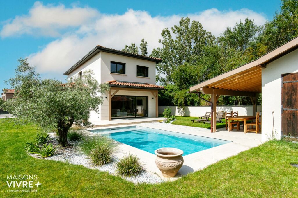 Maison moderne avec piscine près de Villefranche sur Saône